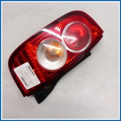 Fanale FARO POST SX 
sx. 
post. NISSAN Micra III
