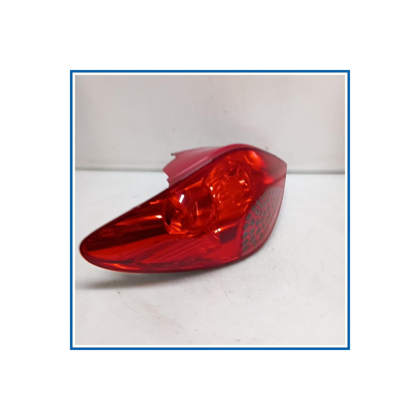 Fanale FANALE POSTERIO 
sx. 
post. PEUGEOT 207