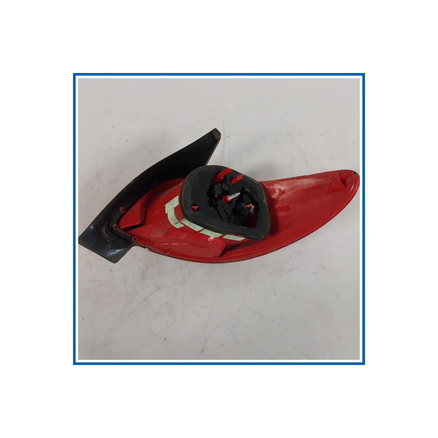 Fanale FANALE POSTERIO 
sx. 
post. PEUGEOT 206 +