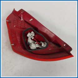 Fanale Lamp Assy - Rear; Stop And Flasher 
dx. 
post. FORD Fiesta VI