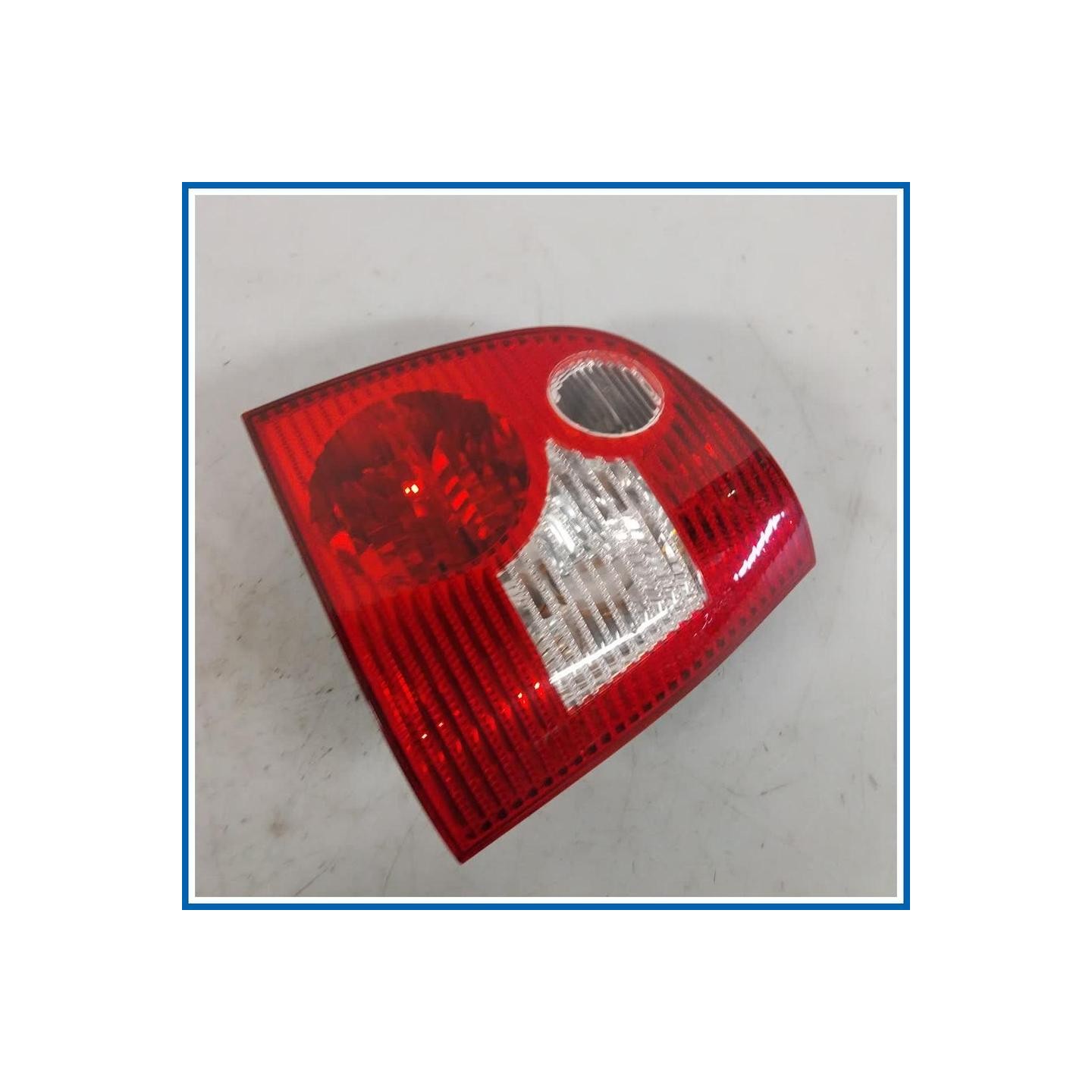 Fanale FANALINO POST.DX POLO 02-05 
dx. 
post. VOLKSWAGEN Polo IV