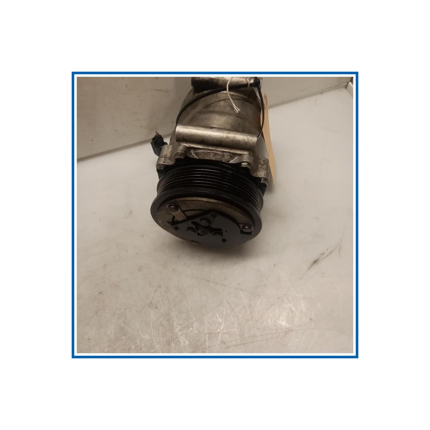 Compressore a/c Compressor assy 
 
 FORD Fiesta VI