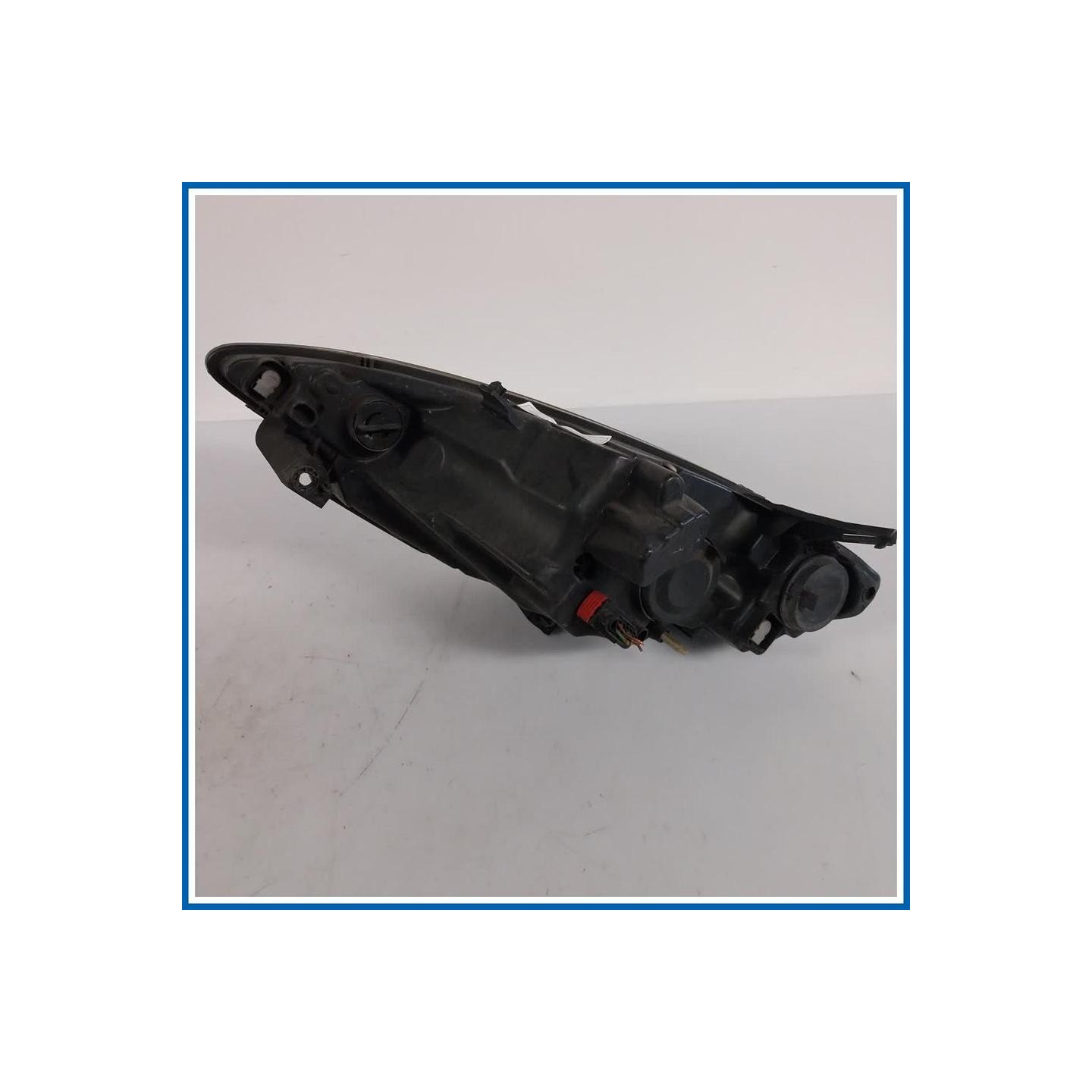 Proiettore 
dx. 
ant. PEUGEOT 1007