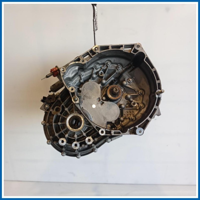 Cambio 6 M-940a3000- m176 mot ok
 
 ALFA ROMEO Giulietta