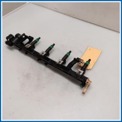 Distributore carburante (flauto) MANIFOLD ASSY - INLET 
 
 FORD Fiesta V