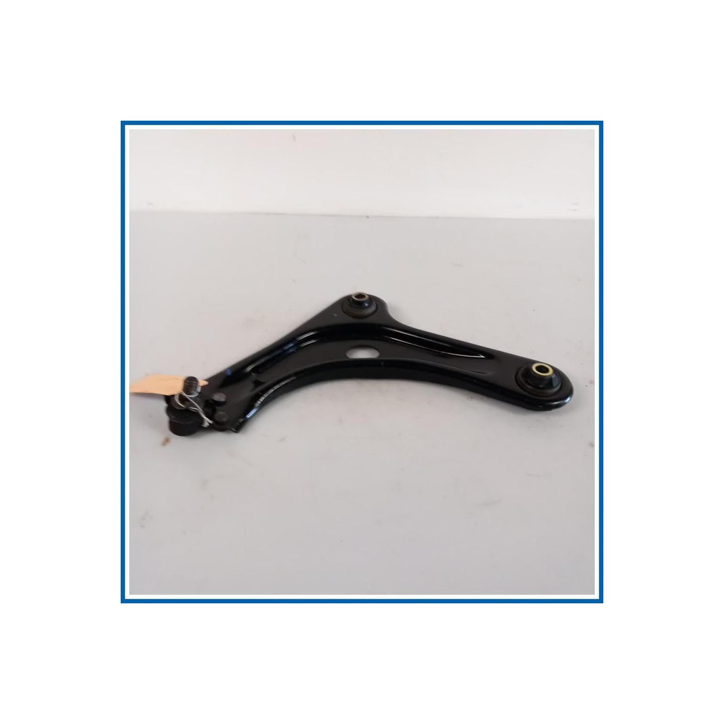 Braccio oscillante TRIANGOLO 
sx. 
ant. PEUGEOT 2008 I