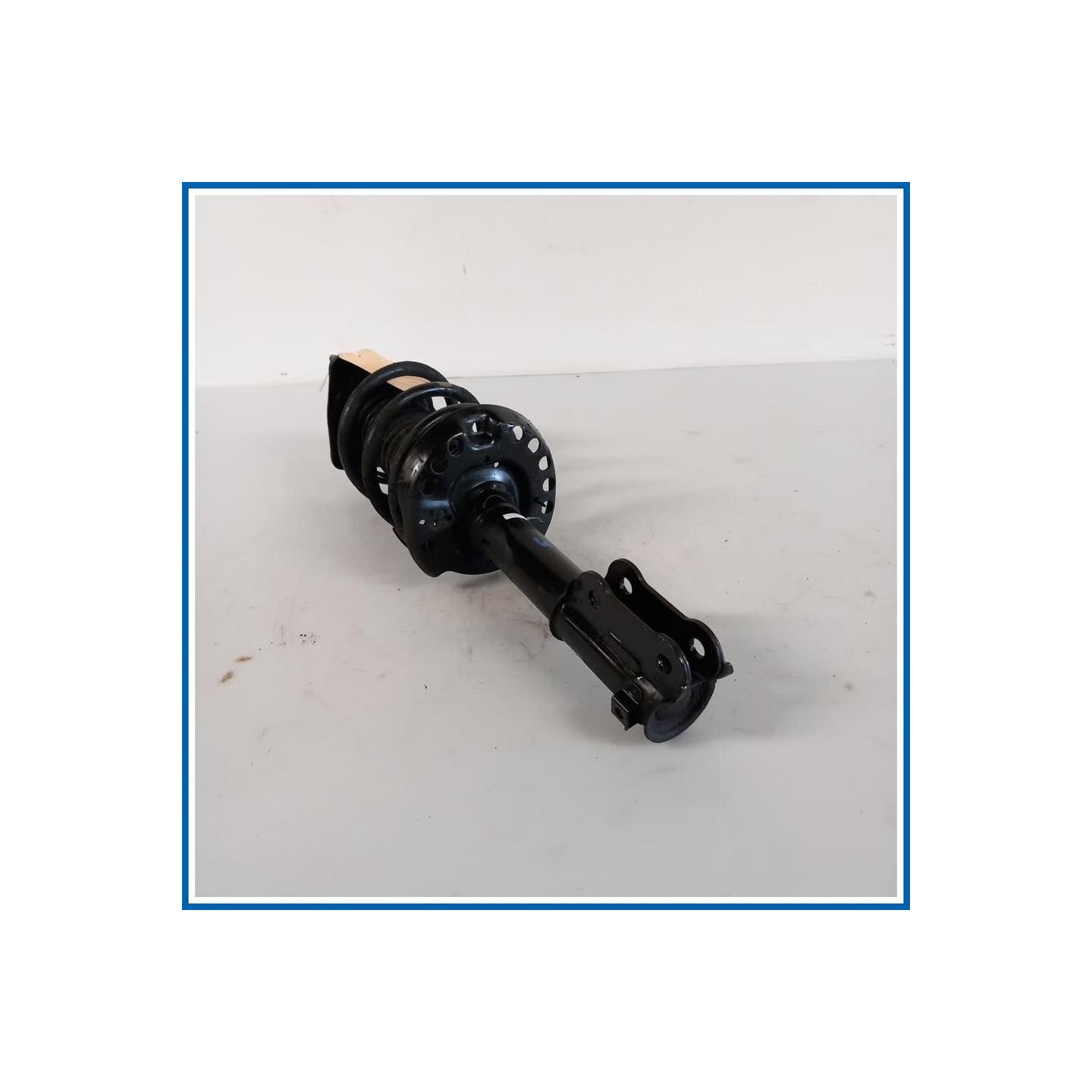 STRUT ASSY-FR,LH Ammortizzatore ANT SX + MOLLA
 KIA Soul II