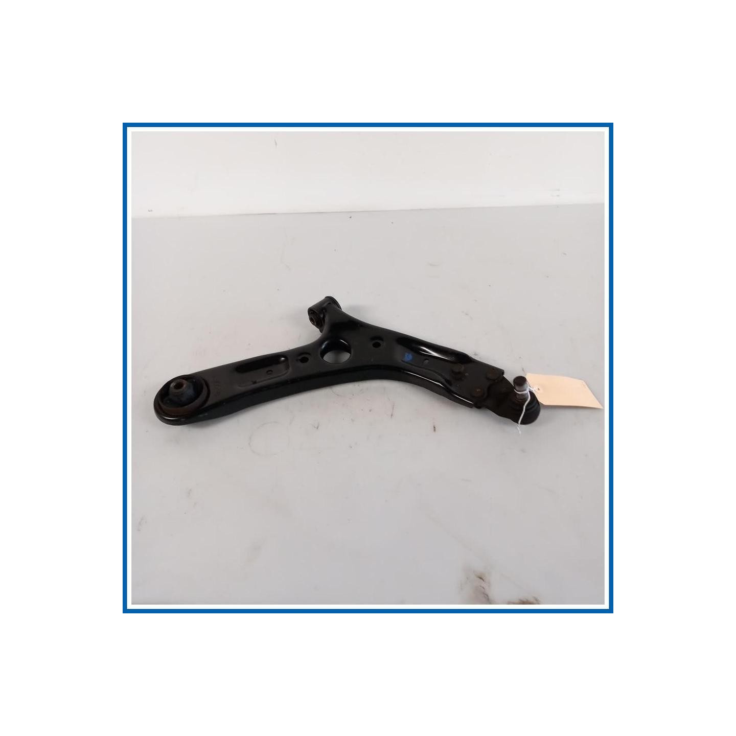 Braccio oscillante ARM COMPLETE-FR LWR,RH 
dx. 
ant. KIA Soul II