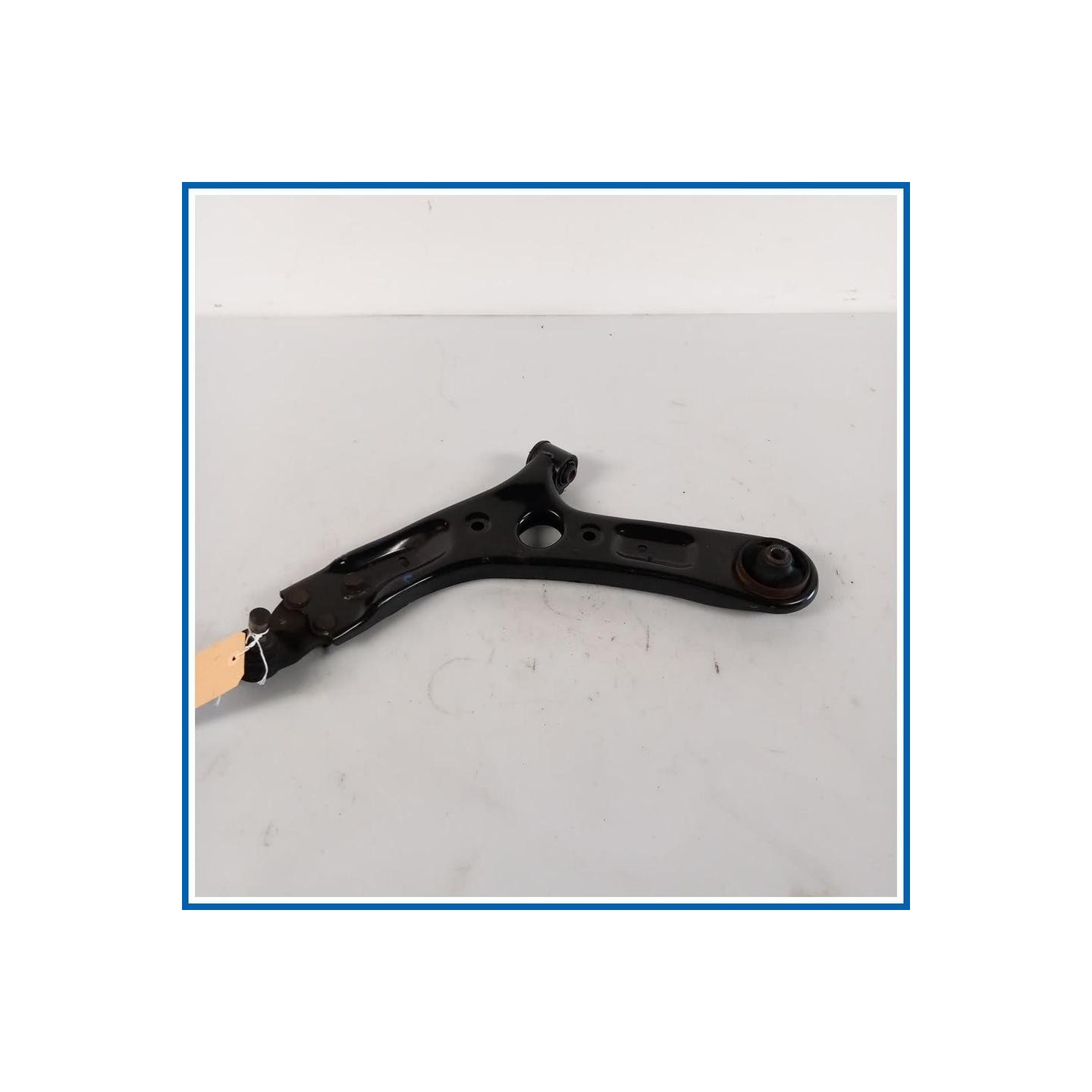 Braccio oscillante ARM COMPLETE-FR LWR,LH 
sx. 
ant. KIA Soul II