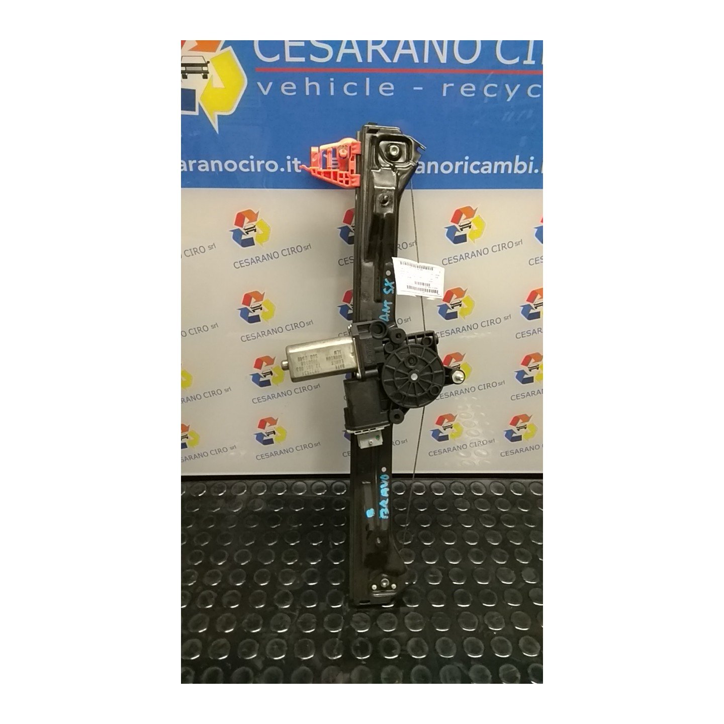 ALZACRISTALLO ELETTR. PORTA ANT. C/MOTORINO SX. 051 FIAT BRAVO (3L) (01/07-03/10) 198A3000 51827394