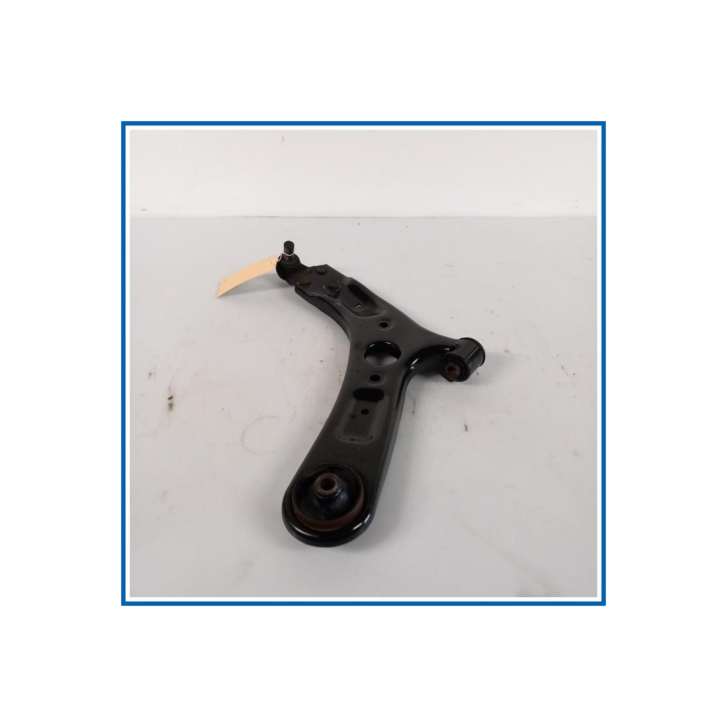 Braccio oscillante ARM COMPLETE-FR LWR,LH 
sx. 
ant. KIA Soul II