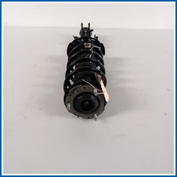 Ammortizzatore SHOCK ABSORBER ASSY 
dx. 
ant. FORD Fiesta VII