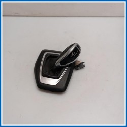 Pomello e cuffia leva cambio Pomo leva cambio in pelle con cop./6 m. 
 
 BMW X1 E84