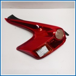 Fanale FARO POST SX 
sx. 
post. NISSAN Juke I