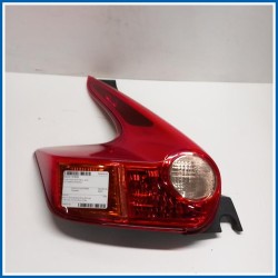 Fanale FARO POST SX 
sx. 
post. NISSAN Juke I