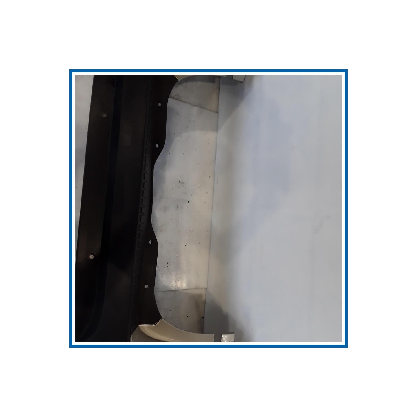 Paraurti KIT SCUDO POST 
 
post. RENAULT Scenic X-Mod