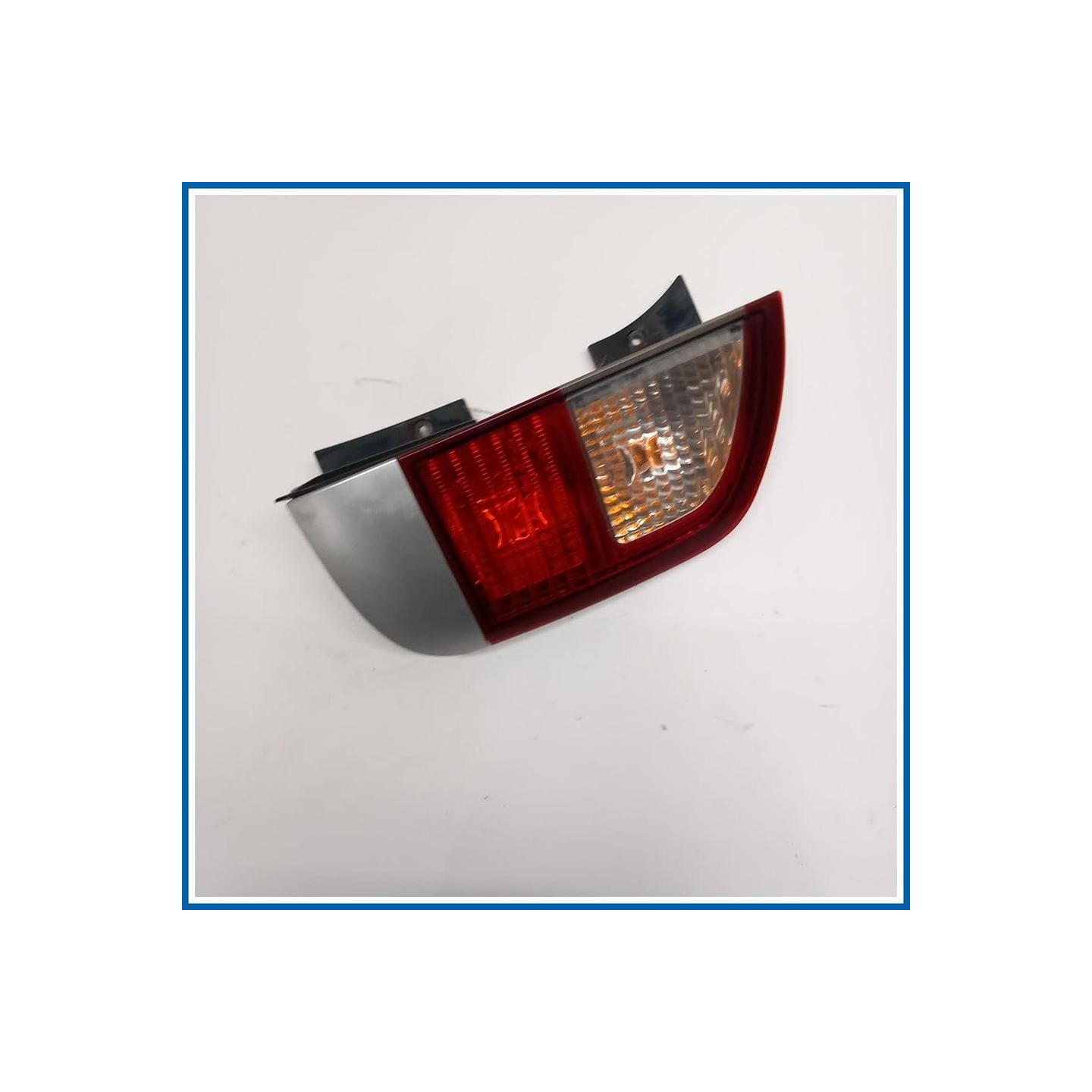 Fanale est. . 
sx. 
post. SSANGYONG Kyron