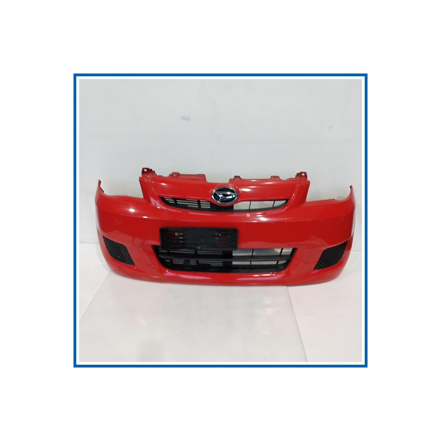 Paraurti . 
 
ant. DAIHATSU Cuore VII
