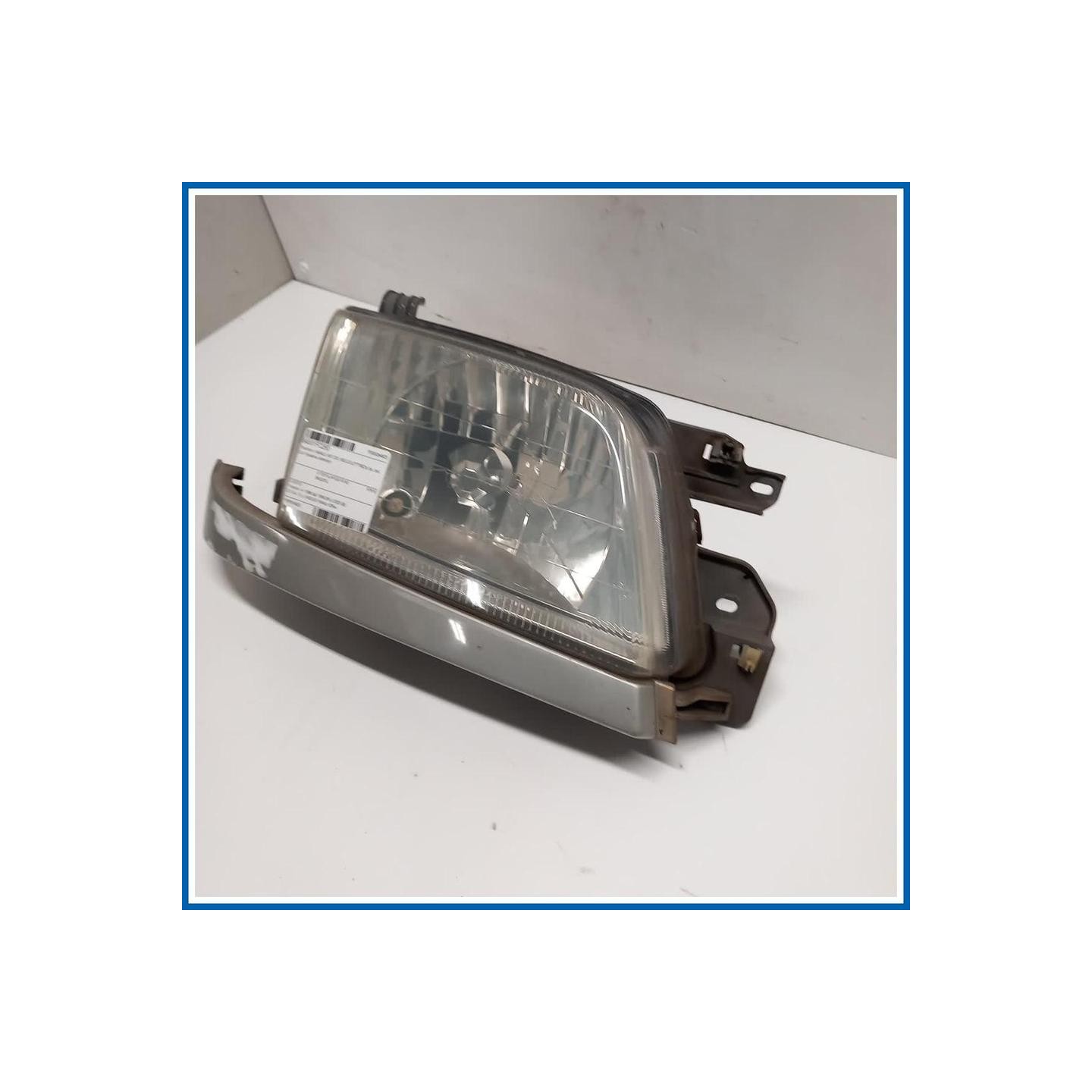 Proiettore FANALE ANT.DX (REG.ELETTRICA) 
dx. 
ant. SUBARU Forester I