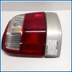 Fanale int. PLAST.RIFRANG.P.SX PORTELLONE 
sx. 
post. SUBARU Forester I