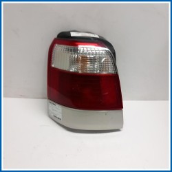 Fanale int. PLAST.RIFRANG.P.SX PORTELLONE 
sx. 
post. SUBARU Forester I
