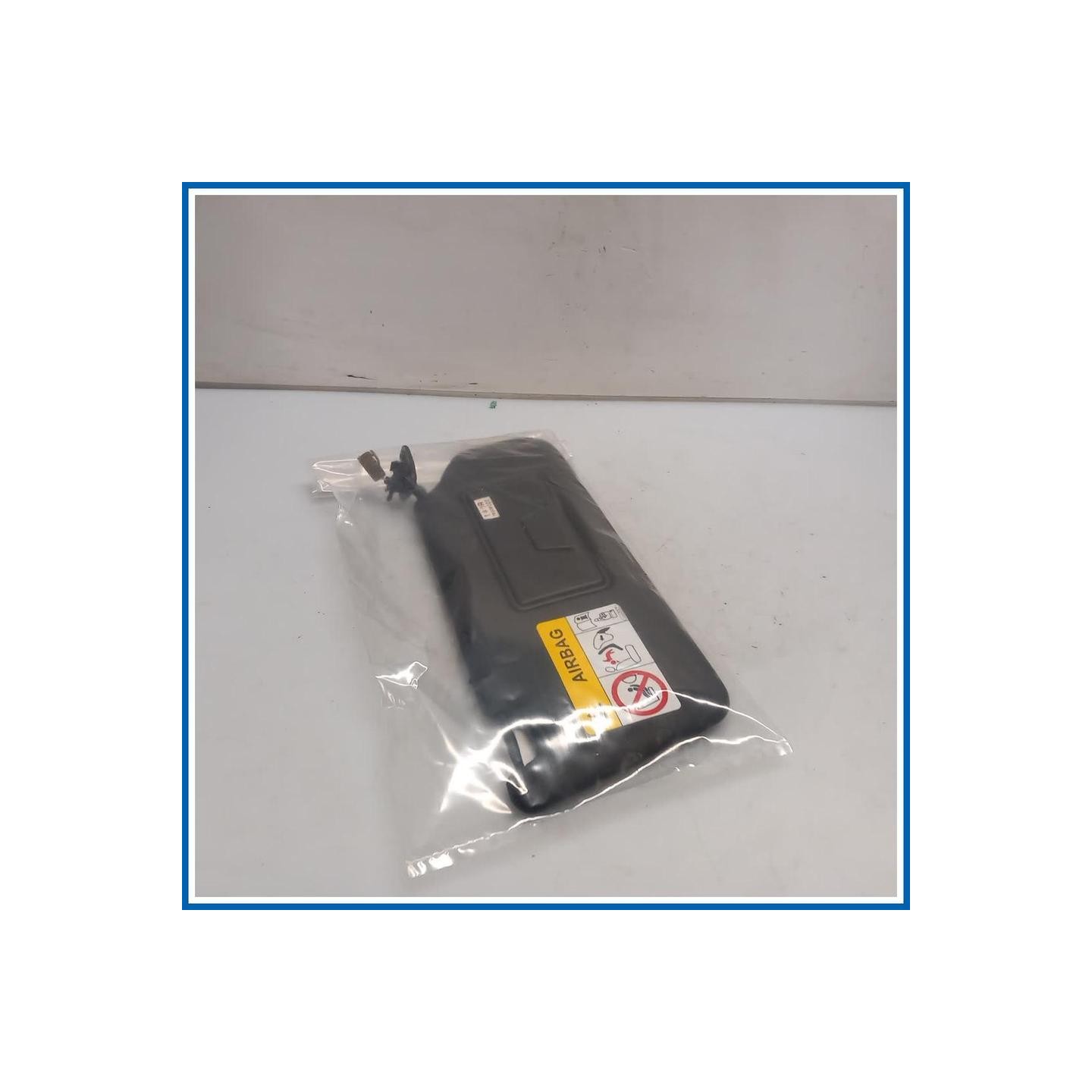 Pannello parasole . 
dx. 
 MITSUBISHI ASX I