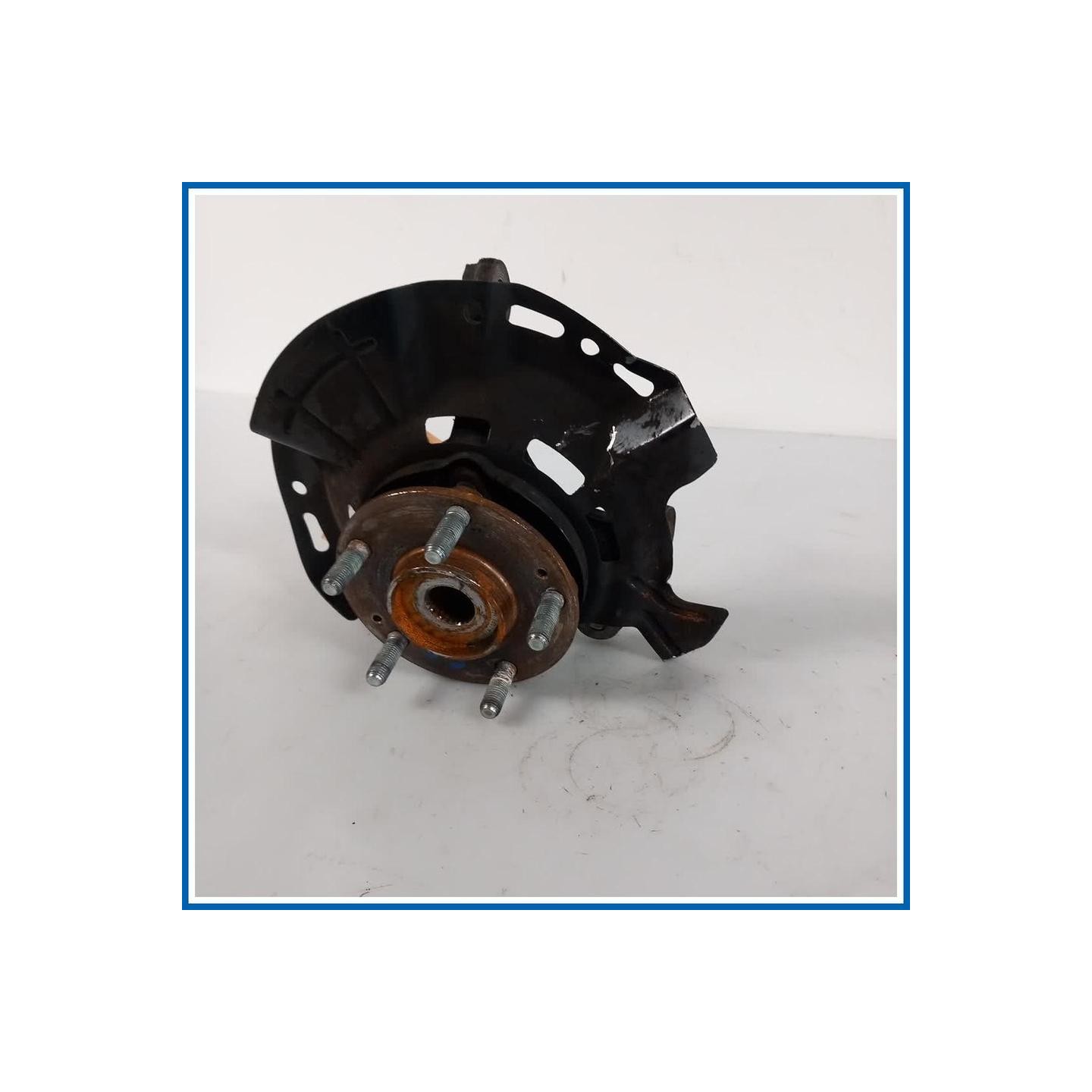 Fusello ruota FUSO A SNODO-ASSE ANT, SX 
sx. 
ant. HYUNDAI i30 III