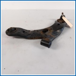 Braccio oscillante Braccio sospensione | sx. | ant. TOYOTA Auris II