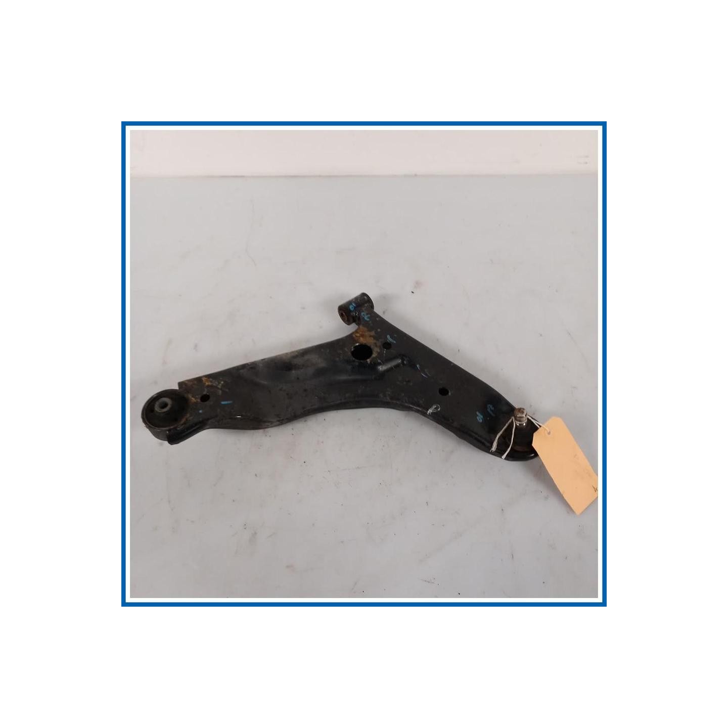 Braccio oscillante BRACCIO COMPLETO-INF, DX | dx. | ant. HYUNDAI i10 I