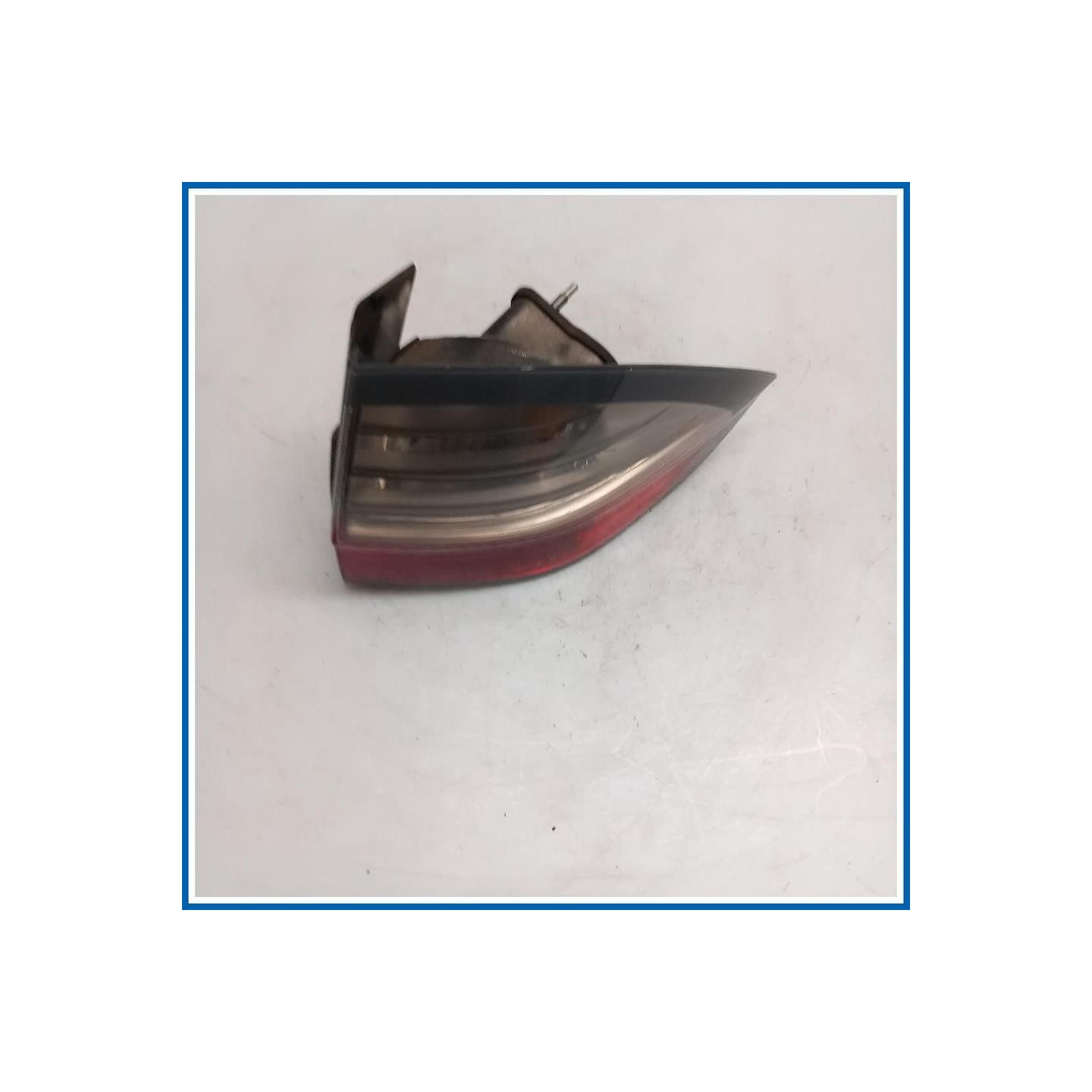Fanale est. Lamp Assy - Rear; Stop And Flasher | dx. | post. FORD S-Max I