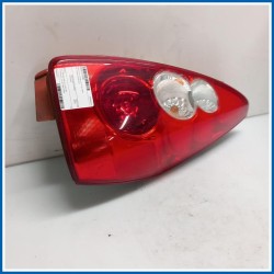 Fanale Lens & body(r),rr co | dx. | post. MAZDA 5 I