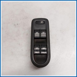 Interruttore alzacristalli INTERRUTTORE | sx. | ant. RENAULT Scénic II