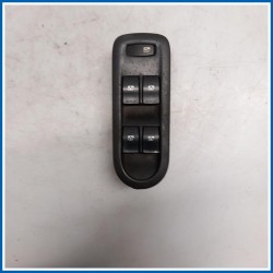 Interruttore alzacristalli INTERRUTTORE | sx. | ant. RENAULT Scénic II