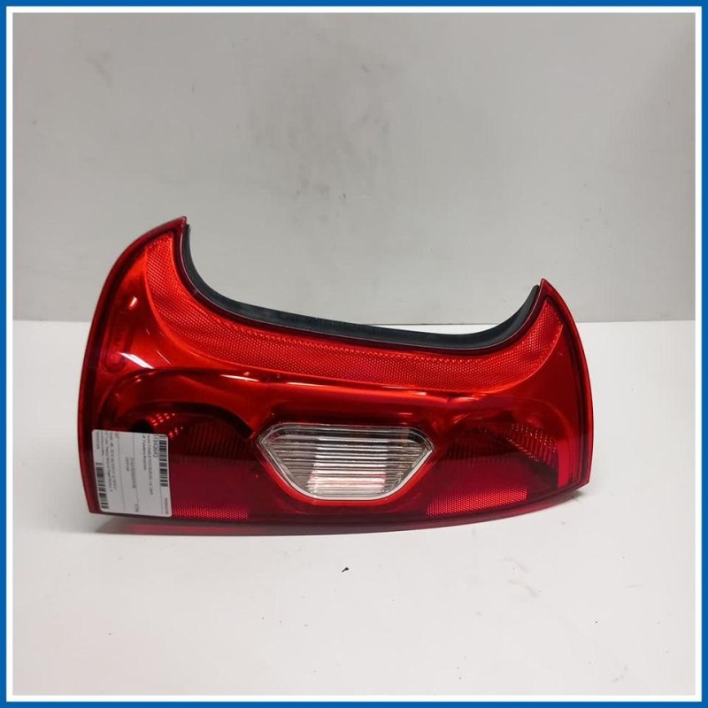 Fanale FANALE POSTERIORE | sx. | post. FIAT Panda III