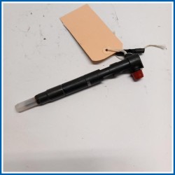 Iniettore INIETTORE PER COMMON RAIL |  |  MERCEDES Classe GLA X156