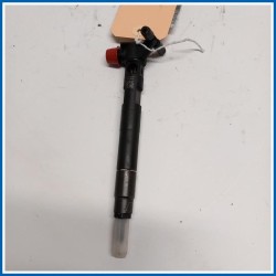 Iniettore INIETTORE PER COMMON RAIL |  |  MERCEDES Classe GLA X156