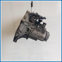 Cambio w10b16a coppa ferro m200 cam ok 5 marce |  | 
 MINI Mini One R50