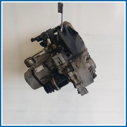 Cambio w10b16a coppa ferro m200 cam ok 5 marce |  | 
 MINI Mini One R50