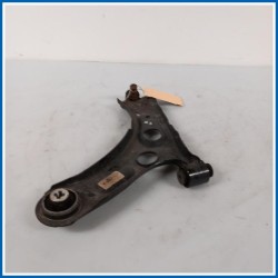 Braccio oscillante TRIANGOLO | sx. | ant. PEUGEOT 208 II
