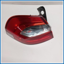 Fanale est. LAMP ASSY-REAR COMB OUTSIDE,LH | sx. | post. KIA Rio III