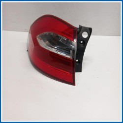 Fanale est. LAMP ASSY-REAR COMB OUTSIDE,LH | sx. | post. KIA Rio III