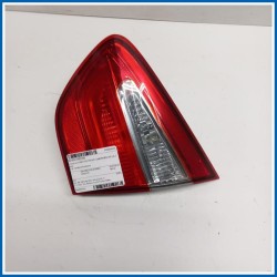 Fanale int. LAMP ASSY-REAR COMB INSIDE,RH | dx. | post. KIA Rio III