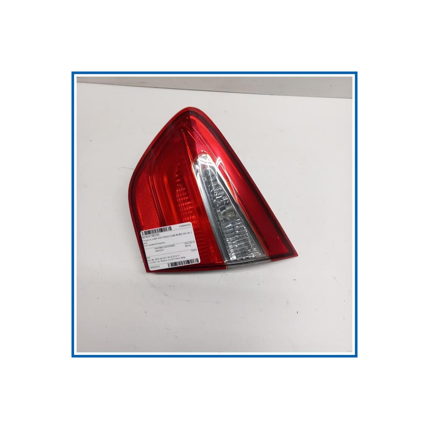 Fanale int. LAMP ASSY-REAR COMB INSIDE,RH | dx. | post. KIA Rio III