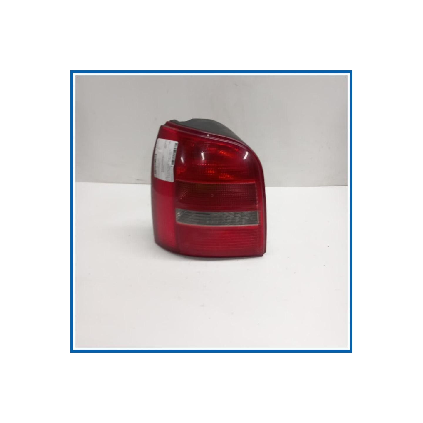 Fanale FANALINO | dx. | post. AUDI A4 8D5 Avant