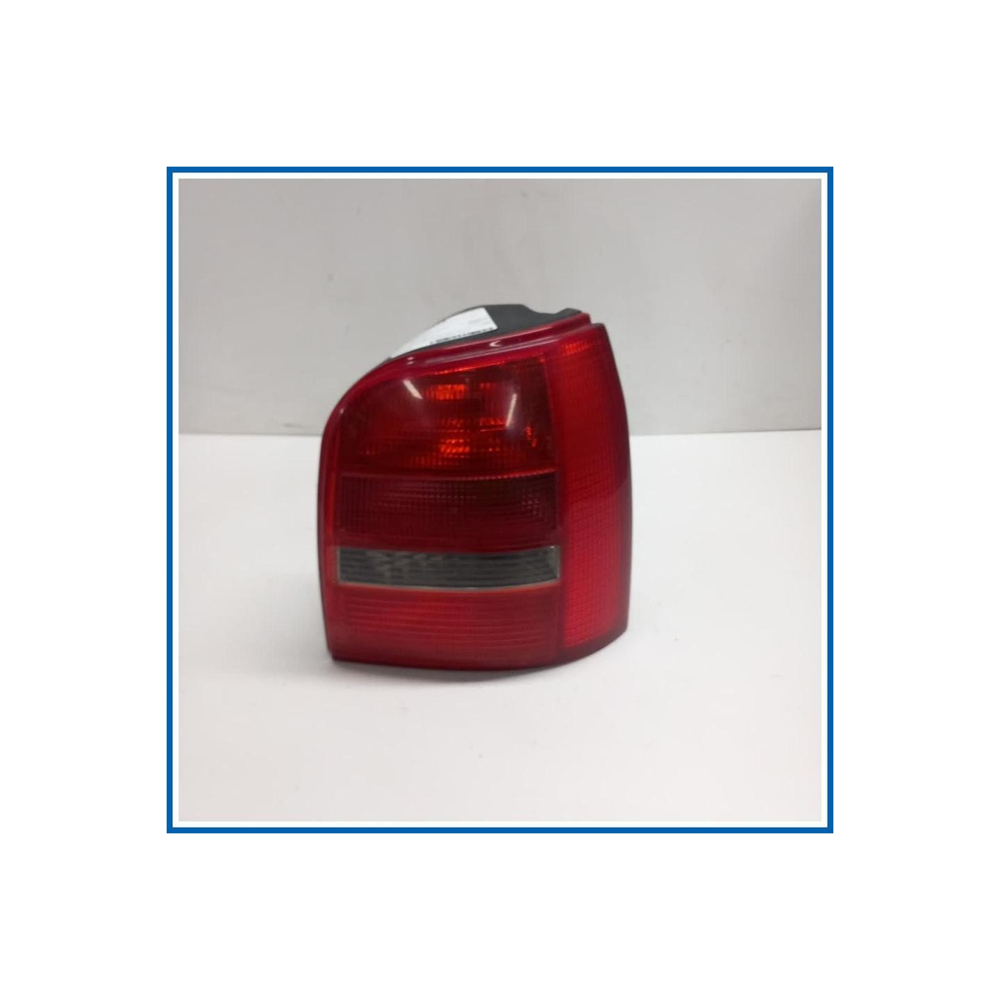 Fanale FANALINO POST SX AUDI A4 SW | sx. | post. AUDI A4 8D5 Avant