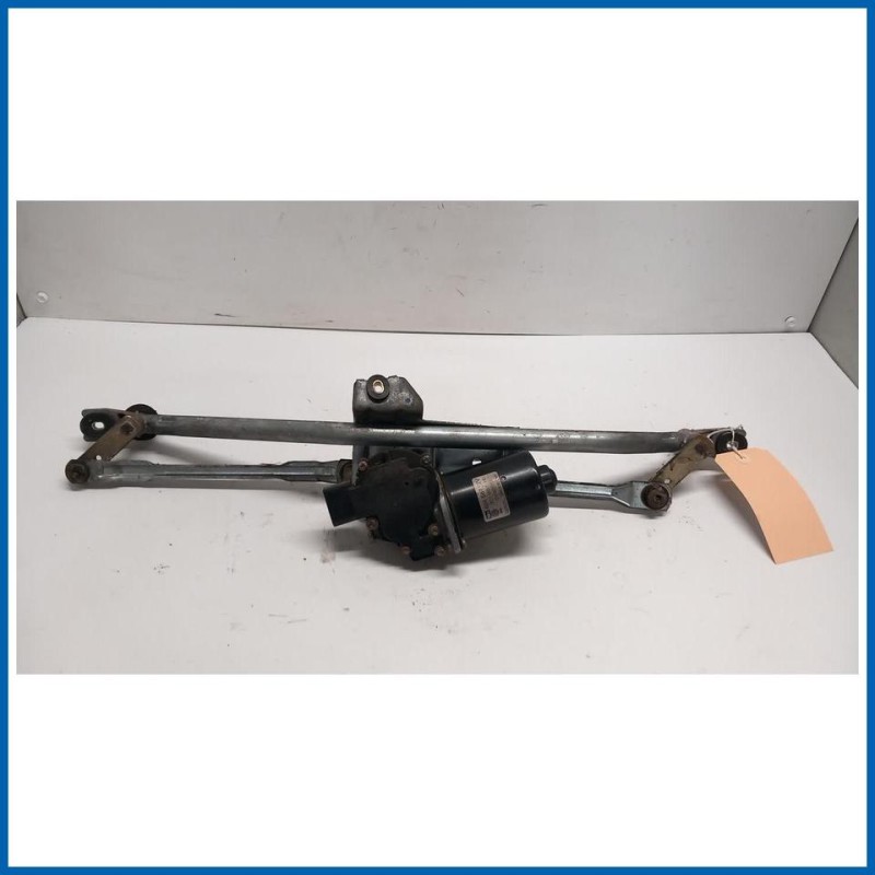 Meccanismo Tergicristallo . |  |  AUDI A4 8D5 Avant