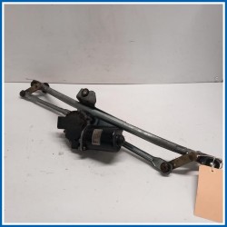 Meccanismo Tergicristallo . |  |  AUDI A4 8D5 Avant