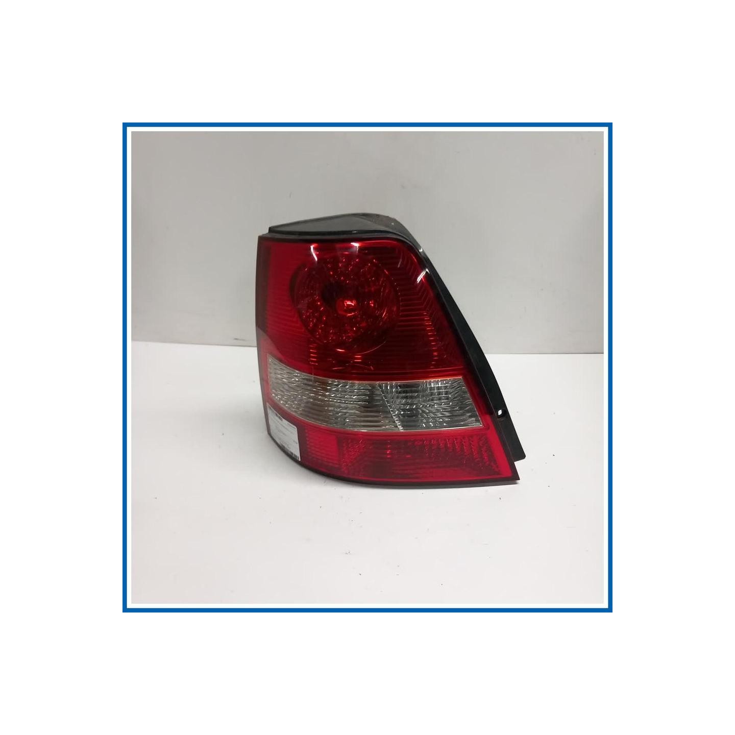 Fanale LAMP ASSY-REAR COMBINATION,LH | sx. | post. KIA Sorento I