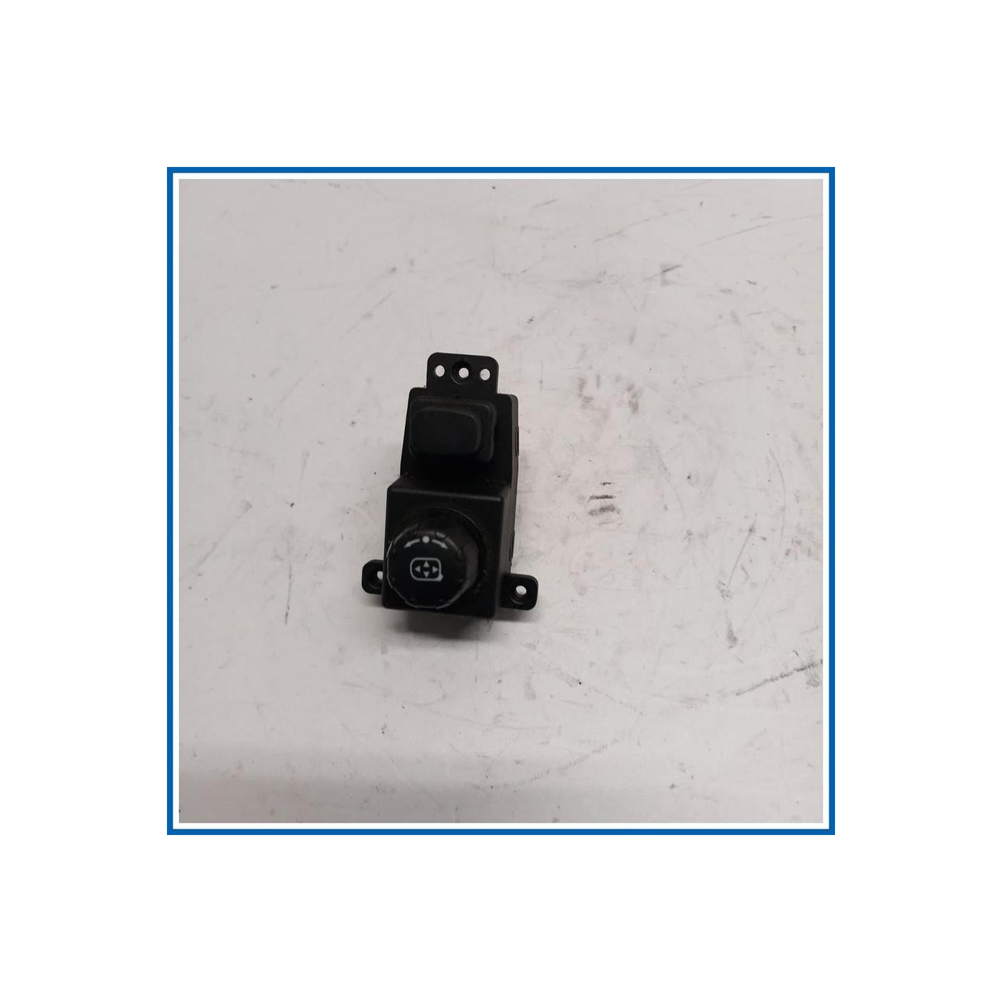 Interruttore regolazione specchio retrovisore est. SWITCH ASSY-O/S MIRROR | sx. |  SSANGYONG Korando III