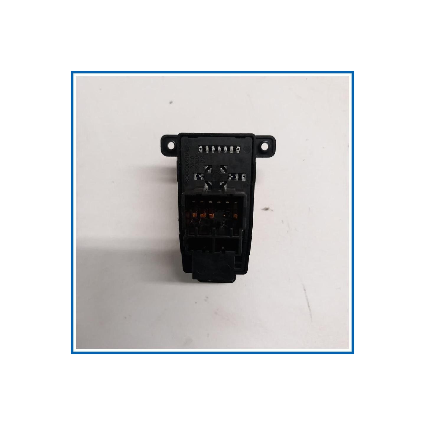 Interruttore regolazione specchio retrovisore est. SWITCH ASSY-O/S MIRROR | sx. |  SSANGYONG Korando III